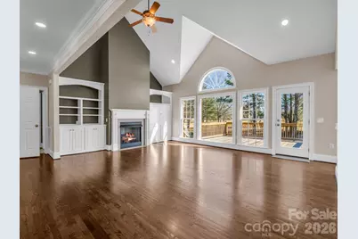 139 N Woodfin Ridge Drive, Inman, SC 29349 - Photo 5