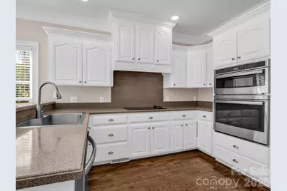 139 N Woodfin Ridge Drive, Inman, SC 29349 - Photo 11