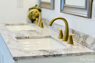 2415 Kimway Dr, Matthews, NC 28105 - Photo 11