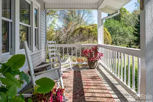 352 Justice Ridge Rd, Candler, NC 28715 - Photo 7