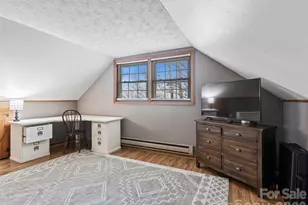 201 Liberty Rd, Waynesville, NC 28785 - Photo 13