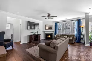 2408 Winding River Dr, Charlotte, NC 28214 - Photo 5