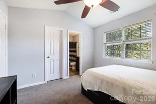 3268 Summercroft Ln, Charlotte, NC 28269 - Photo 13