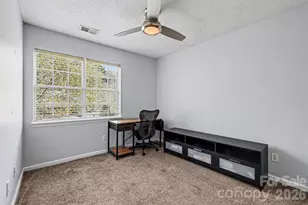 3268 Summercroft Ln, Charlotte, NC 28269 - Photo 17