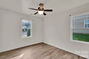 372 E Mills Ave, Mooresville, NC 28115 - Photo 7