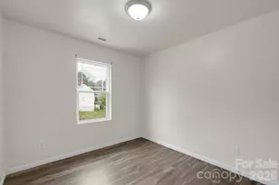 372 E Mills Ave, Mooresville, NC 28115 - Photo 11