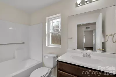 372 E Mills Avenue, Mooresville, NC 28115 - Photo 17