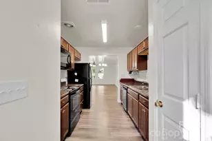 372 E Mills Ave, Mooresville, NC 28115 - Photo 15