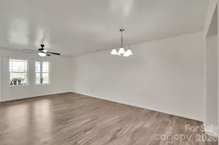 372 E Mills Ave, Mooresville, NC 28115 - Photo 19