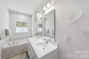 3404 Timber Ml Dr, Matthews, NC 28104 - Photo 35