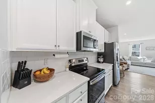 3404 Timber Ml Dr, Matthews, NC 28104 - Photo 11