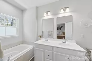 3404 Timber Ml Dr, Matthews, NC 28104 - Photo 33