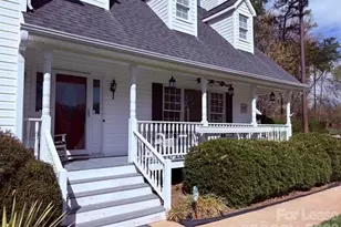 8129 Camelia Ln, Denver, NC 28037 - Photo 3