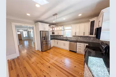 1108 Herrin Avenue, Charlotte, NC 28205 - Photo 17