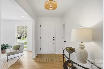 2001 Knickerbocker Drive, Charlotte, NC 28212 - Photo 3