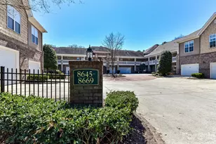 8665 Edinburgh Square Dr, Cornelius, NC 28031 - Photo 3