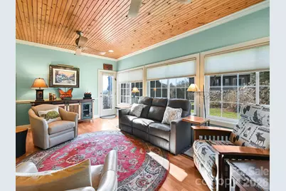 653 High Quarry Road, Hendersonville, NC 28791 - Photo 9