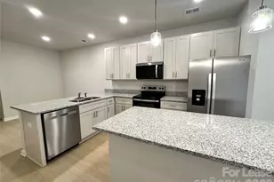 4700 Prosperity Church Rd, Charlotte, NC 28269 - Photo 7