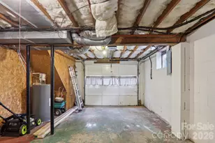 98 Oak Knoll Rd, Asheville, NC 28804 - Photo 21