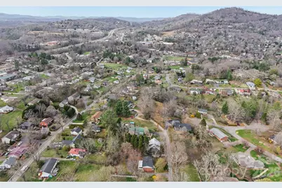 98 Oak Knoll Road, Asheville, NC 28804 - Photo 25