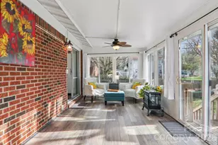 98 Oak Knoll Rd, Asheville, NC 28804 - Photo 13