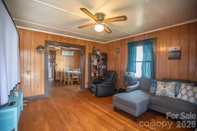 400 Summit Avenue, Spruce Pine, NC 28777 - Photo 19