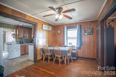 400 Summit Avenue, Spruce Pine, NC 28777 - Photo 25