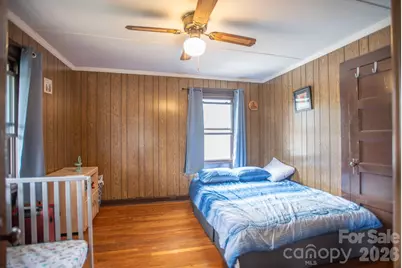 400 Summit Avenue, Spruce Pine, NC 28777 - Photo 37