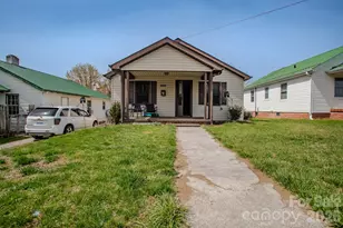 400 Summit Ave, Spruce Pine, NC 28777 - Photo 7