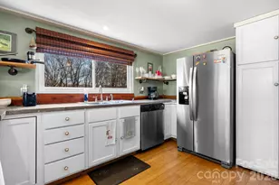 3358 Falling Creek Rd, Hickory, NC 28601 - Photo 7