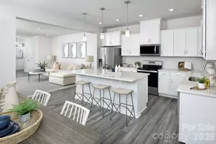 7535 Hodges Meadow Ln, Charlotte, NC 28213 - Photo 3