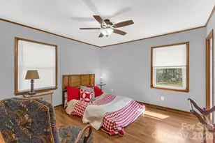 3921 Peach St, Newton, NC 28658 - Photo 13