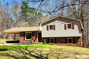 323 Mt Bethel Rd, Harmony, NC 28634 - Photo 1