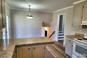 323 Mt Bethel Rd, Harmony, NC 28634 - Photo 9