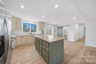 4186 Maple Trail, Morganton, NC 28655 - Photo 5