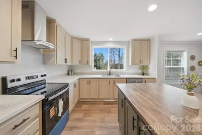 4186 Maple Trail, Morganton, NC 28655 - Photo 3