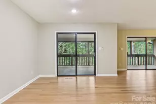 457 Crowfields Dr, Asheville, NC 28803 - Photo 11