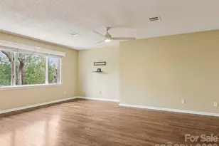 457 Crowfields Dr, Asheville, NC 28803 - Photo 23