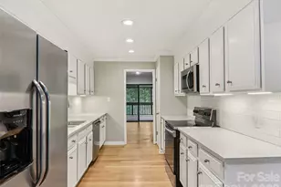 457 Crowfields Dr, Asheville, NC 28803 - Photo 13