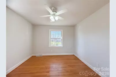 1512 Buckingham Avenue, Gastonia, NC 28054 - Photo 15