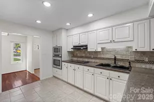 7619 Mariner Cove Dr, Cornelius, NC 28031 - Photo 33