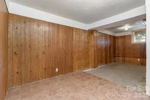 89 Stradley Mountain Rd, Asheville, NC 28806 - Photo 17