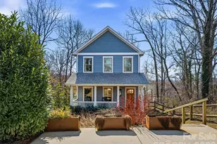 221 Courtland Pl, Asheville, NC 28801 - Photo 5