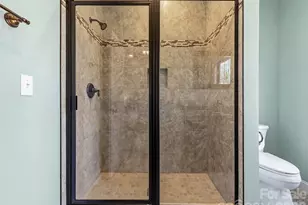 221 Courtland Pl, Asheville, NC 28801 - Photo 29