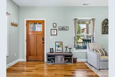 221 Courtland Place, Asheville, NC 28801 - Photo 7