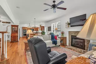 166 E P Rhyne Rd, Mount Holly, NC 28120 - Photo 23