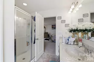 5126 Saddleback Dr, Mount Holly, NC 28120 - Photo 11