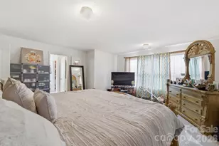 5126 Saddleback Dr, Mount Holly, NC 28120 - Photo 5