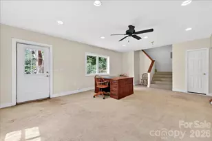 506 Hermitage Ct, Charlotte, NC 28207 - Photo 43