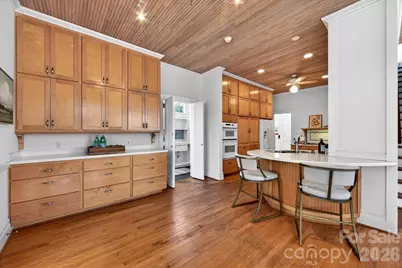 506 Hermitage Court, Charlotte, NC 28207 - Photo 29